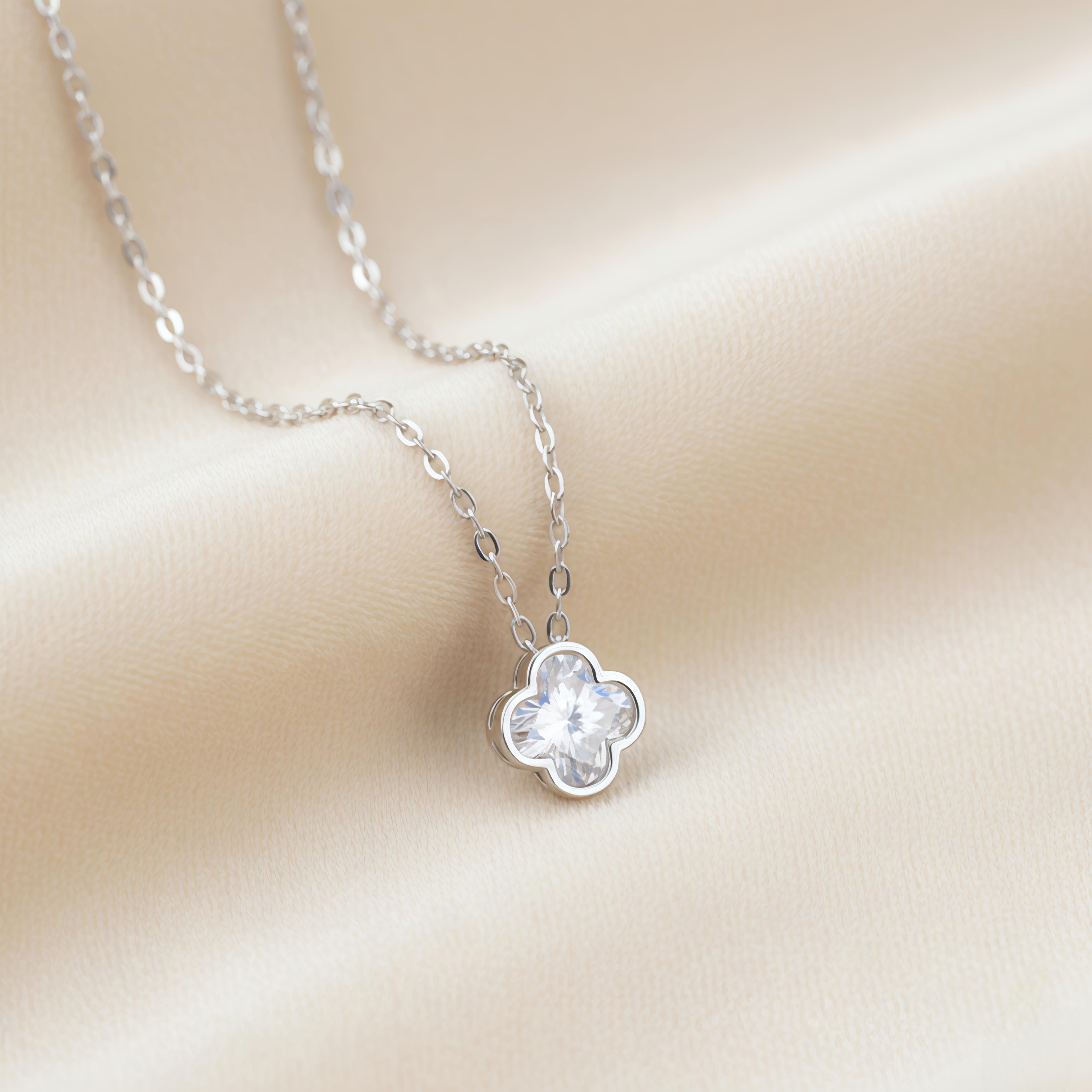 β¨ Lucky Clover Pendant Necklace β¨